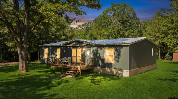 302 CR 3832, Hawkins, TX 75765