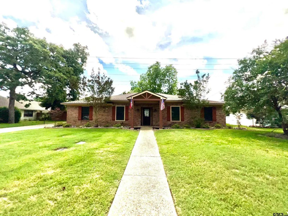 707 Hamtom Hill Drive, Tyler, TX 75703 - #1