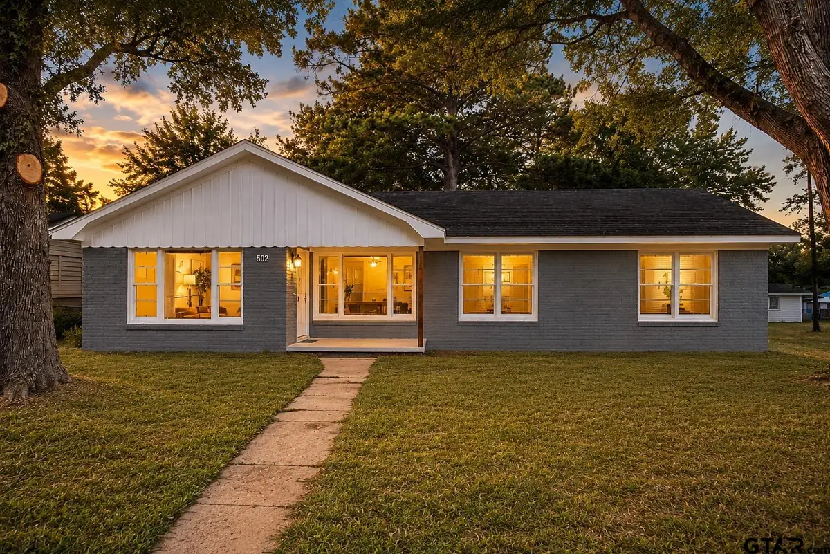 502 N Tyler St, Big Sandy, TX 75755 - #1