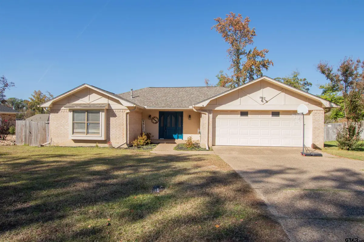 6001 Huntington Dr, Tyler, TX 75703 - #1