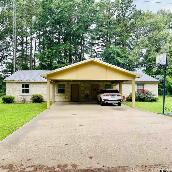 412 County Road 4110, Jacksonville, TX 75766