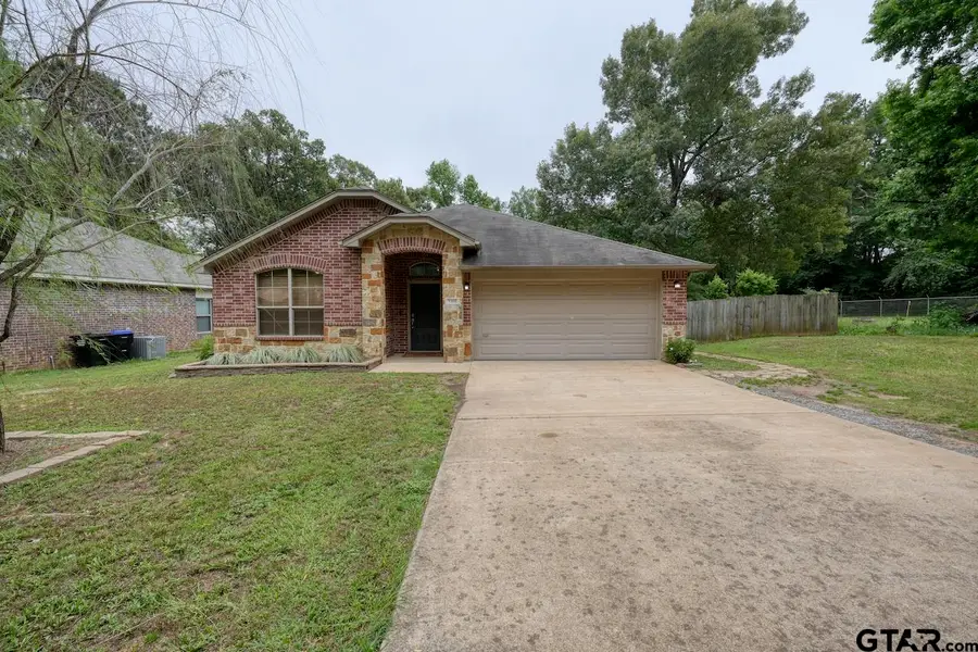 1306 Swinging Bridge Rd, Longview, TX 75604 - #2