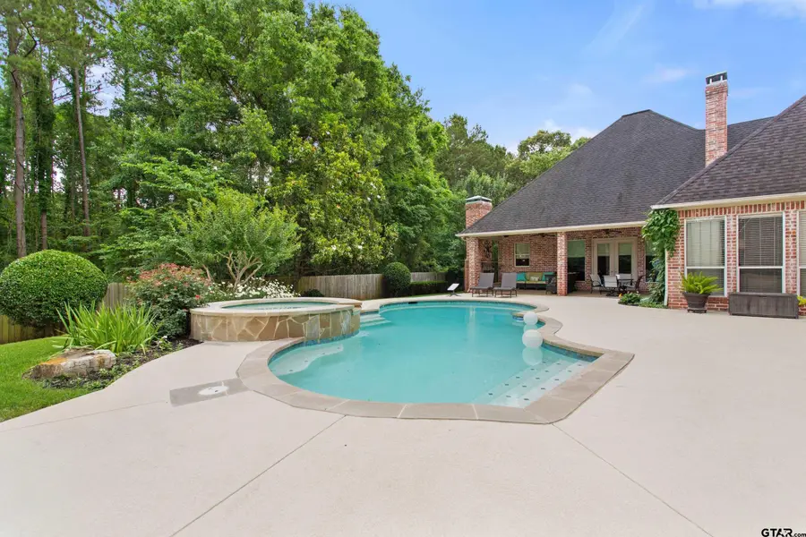 1710 Holcomb Cir., Tyler, TX 75703 - #3