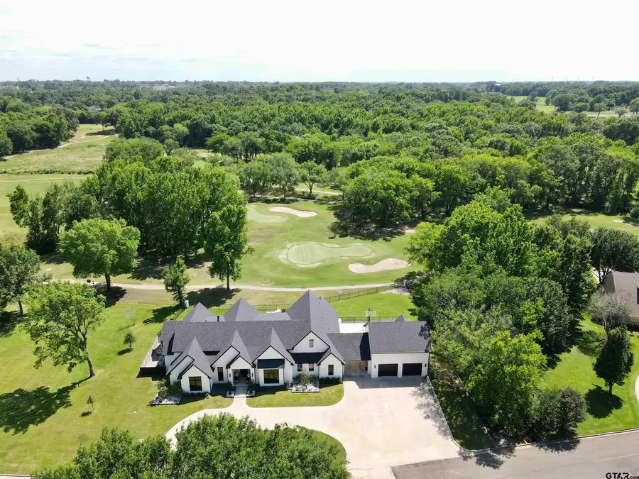 3101 Fareway, Mount Pleasant, TX 75455 - #3
