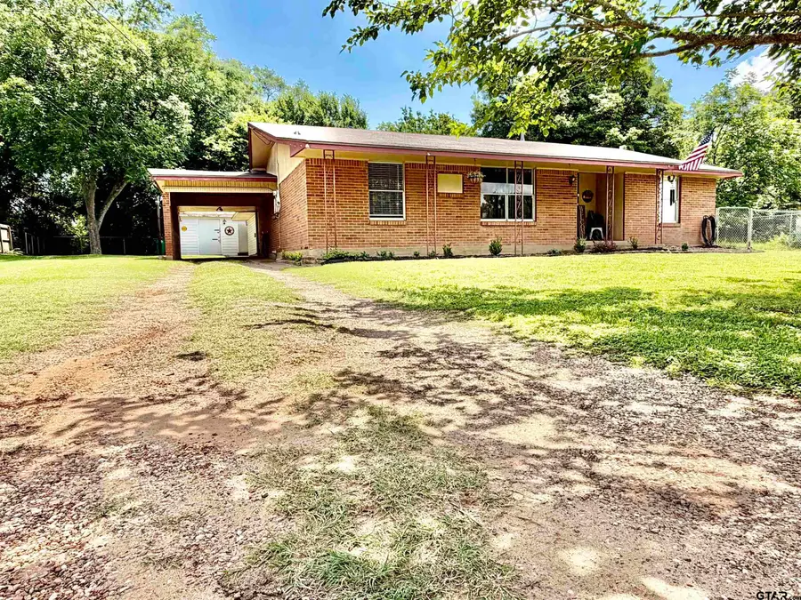412 Selkirk Street, Grapeland, TX 75844 - #2
