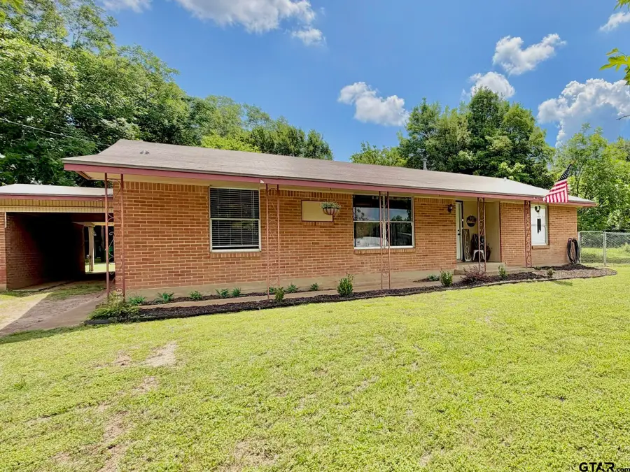 412 Selkirk Street, Grapeland, TX 75844 - #3