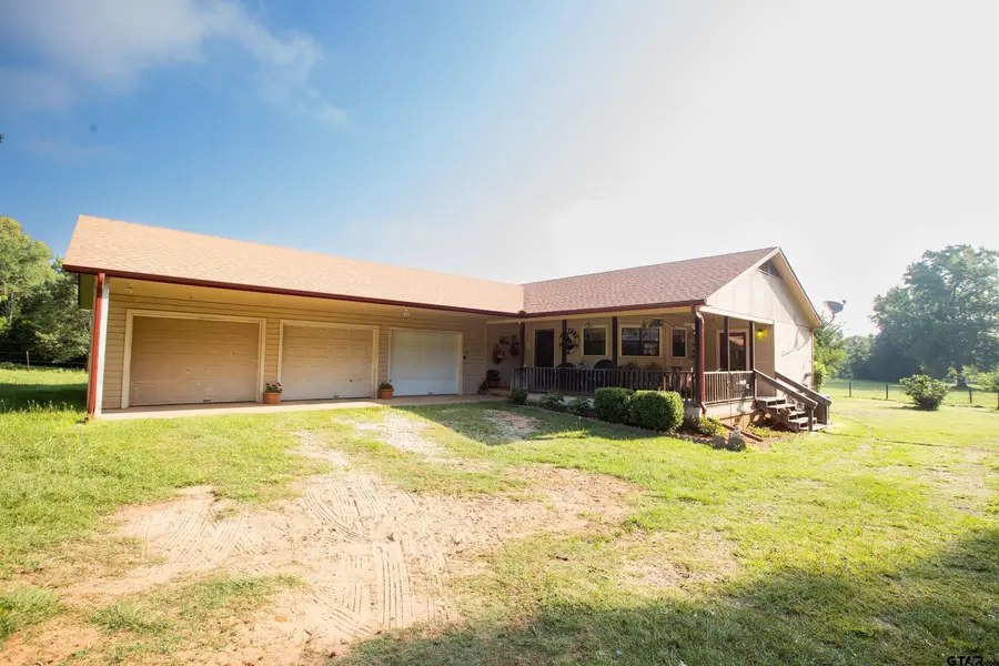 1211 An CR 153, Palestine, TX 75801 - #2