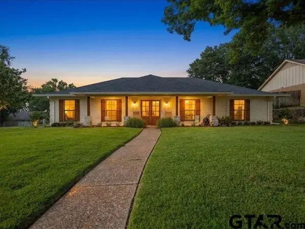 717 Meadow Creek Drive, Tyler, TX 75703