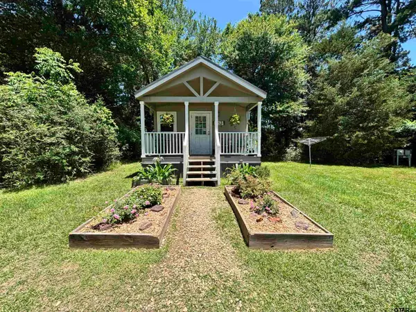 560 An CR 353, Palestine, TX 75801