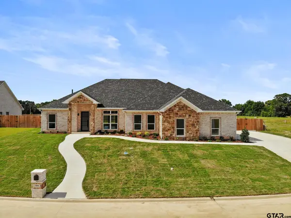 1005 Stone Haven, Mt Pleasant, TX 75455