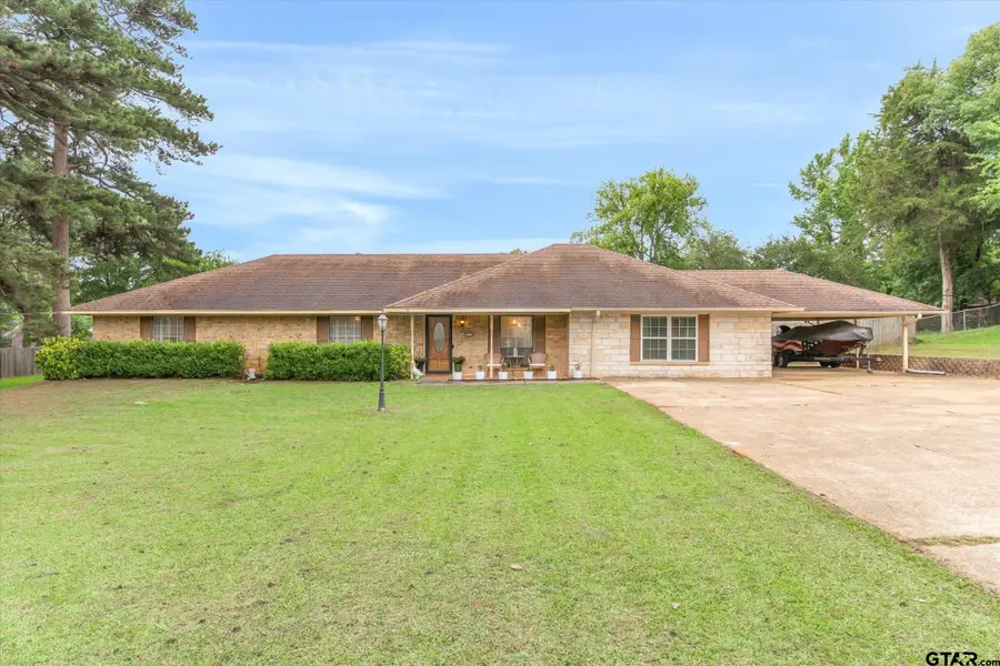 2203 Woodbine, Gladewater, TX 75647 - #3