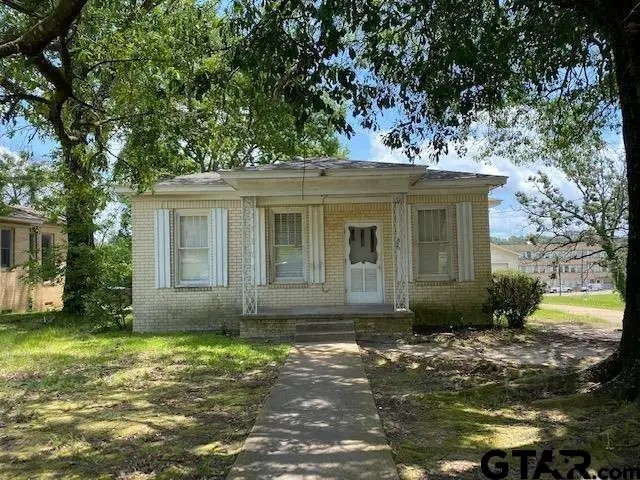 306 S Fenton Ave, Tyler, TX 75702 - #1