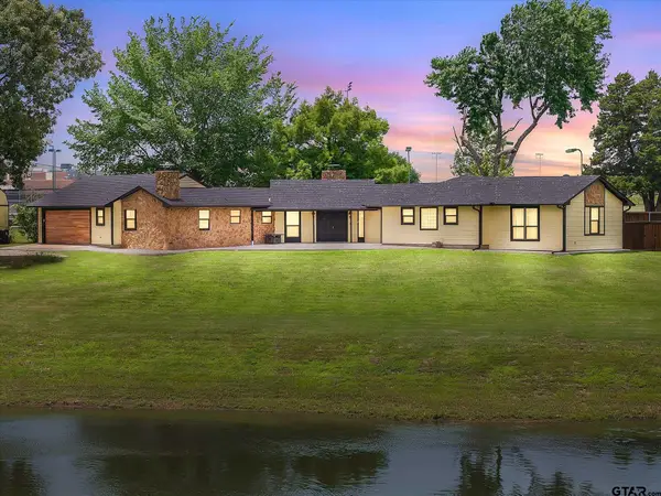 1203 N Spring St., Grand Saline, TX 75140