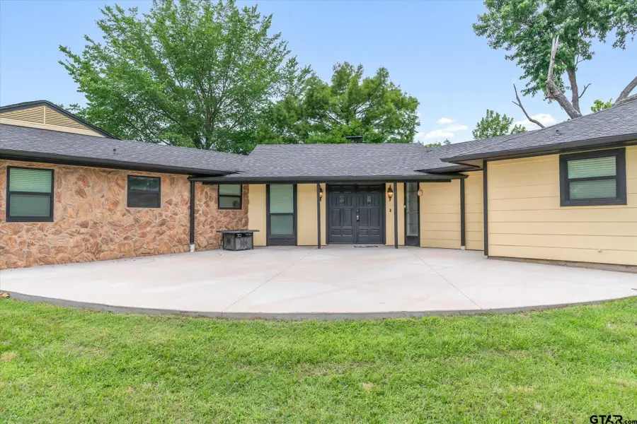 1203 N Spring St., Grand Saline, TX 75140 - #3