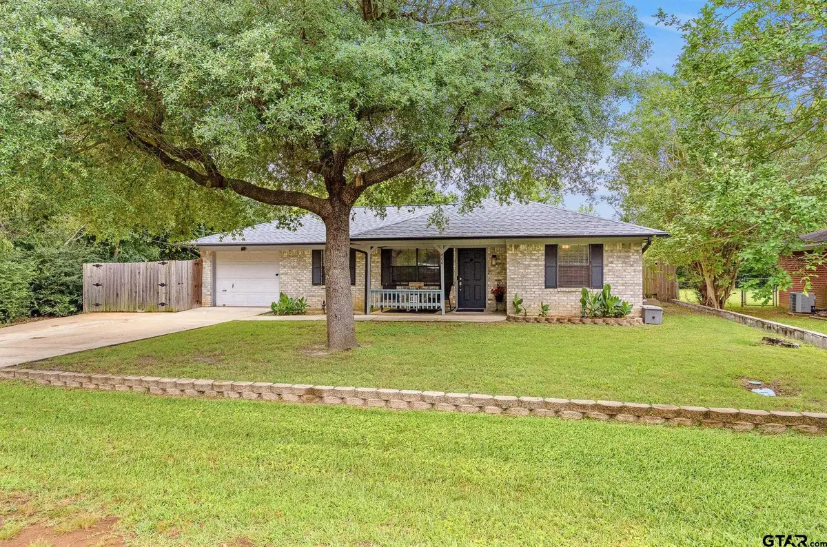 406 Water Street, Bullard, TX 75757 - #1