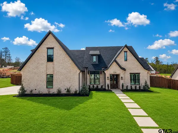 205 Shortleaf Lane, Longview, TX 75605