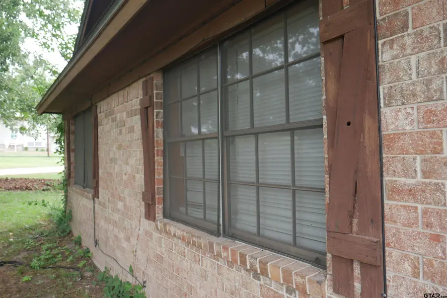 7239 Greenbriar Rd, Tyler, TX 75704 - #3