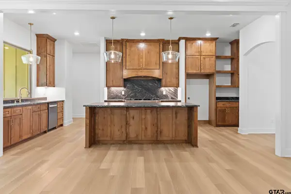 13808 Luka Lane, Tyler, TX 75704