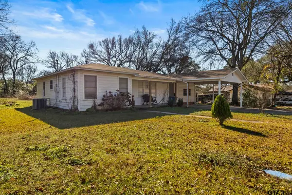 1210 E 4th, Mt Pleasant, TX 75455