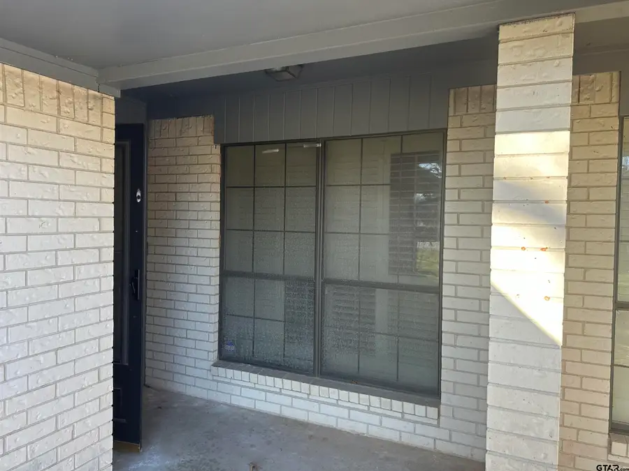 1600 Timber Creek, Tyler, TX 75703 - #3