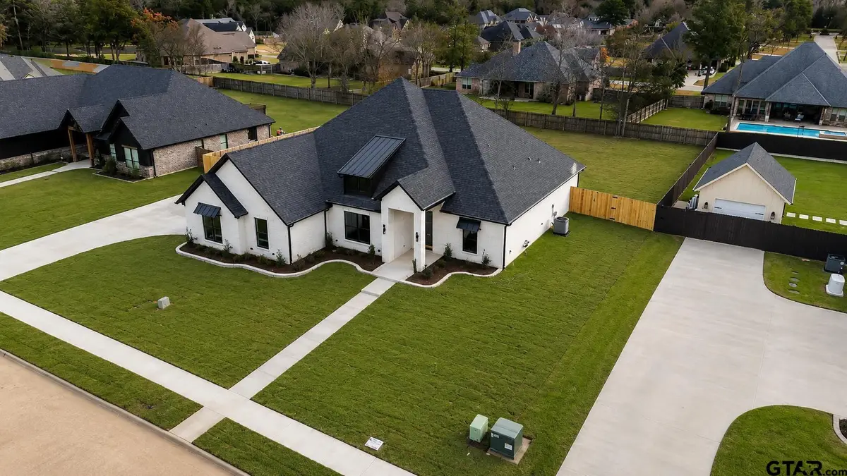 12318 Harlon St, Flint, TX 75762 - #1