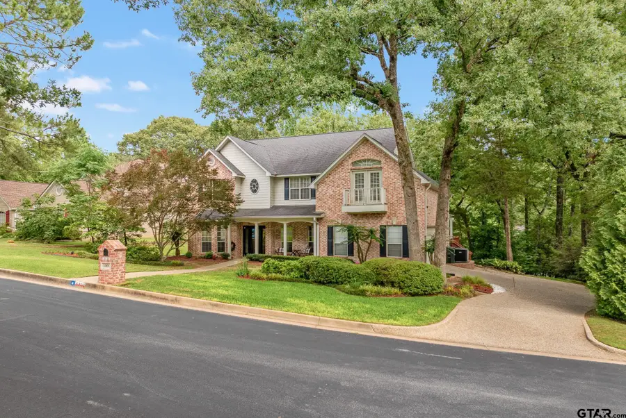 3301 Cripple Creek Dr, Tyler, TX 75707 - #3