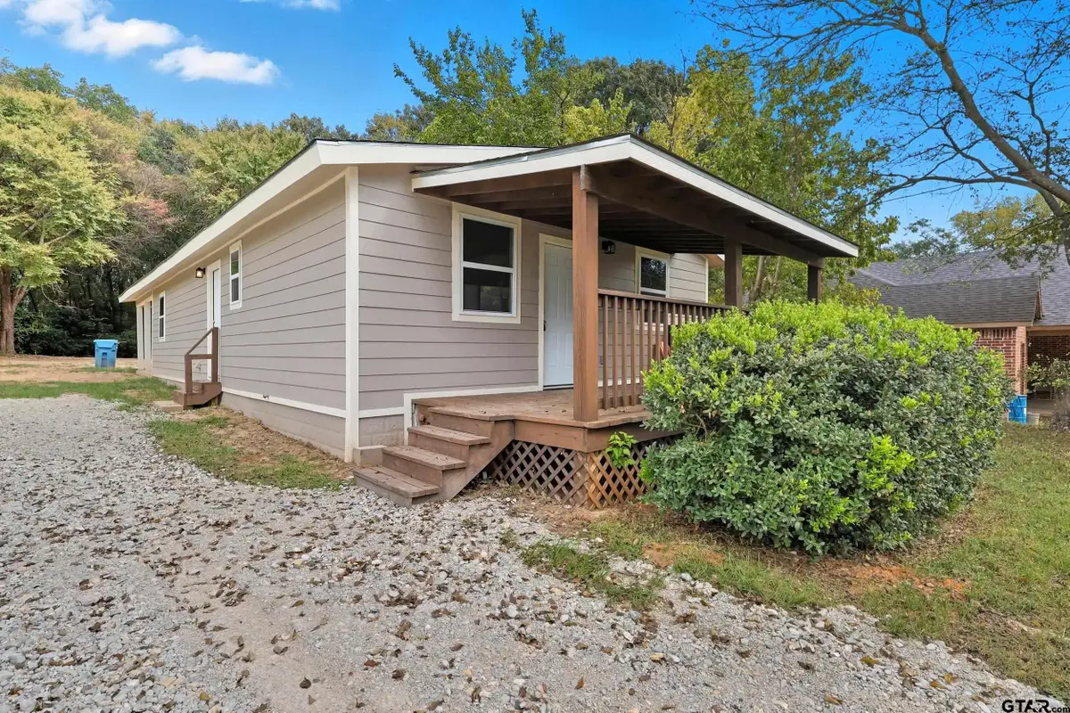 1005 E 9th, Mount Pleasant, TX 75455 - #1