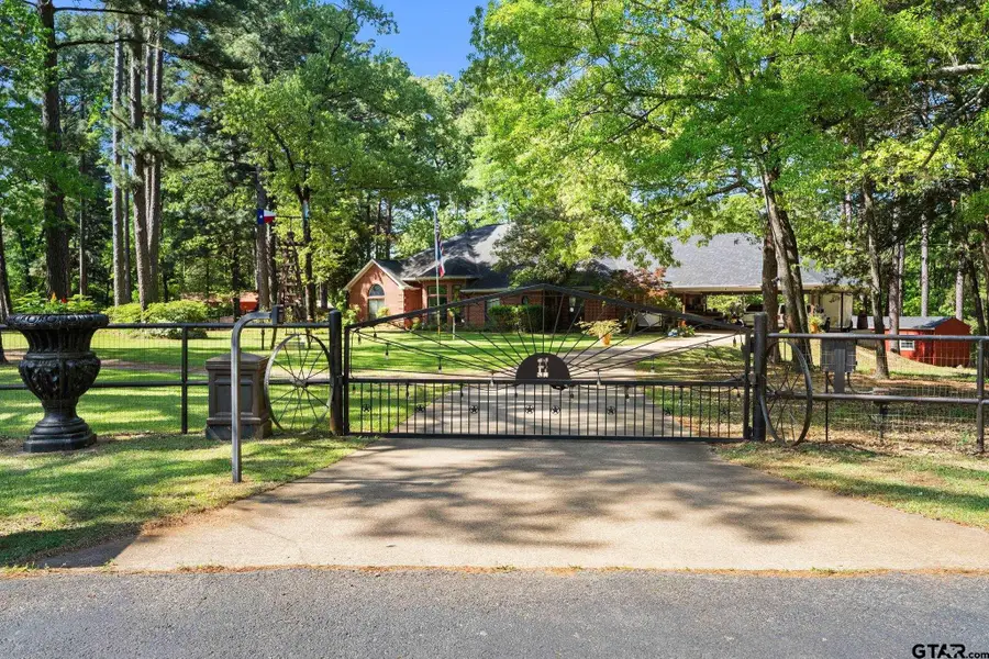 19132 Falls Creek Dr., Flint, TX 75762 - #3