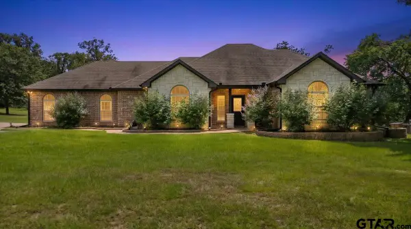 25115 County Road 453, Mineola, TX 75773