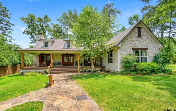223 Triple S Drive, Mt Vernon, TX 75457