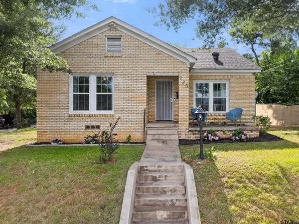 735 Donnybook  Ave, Tyler, TX 75701