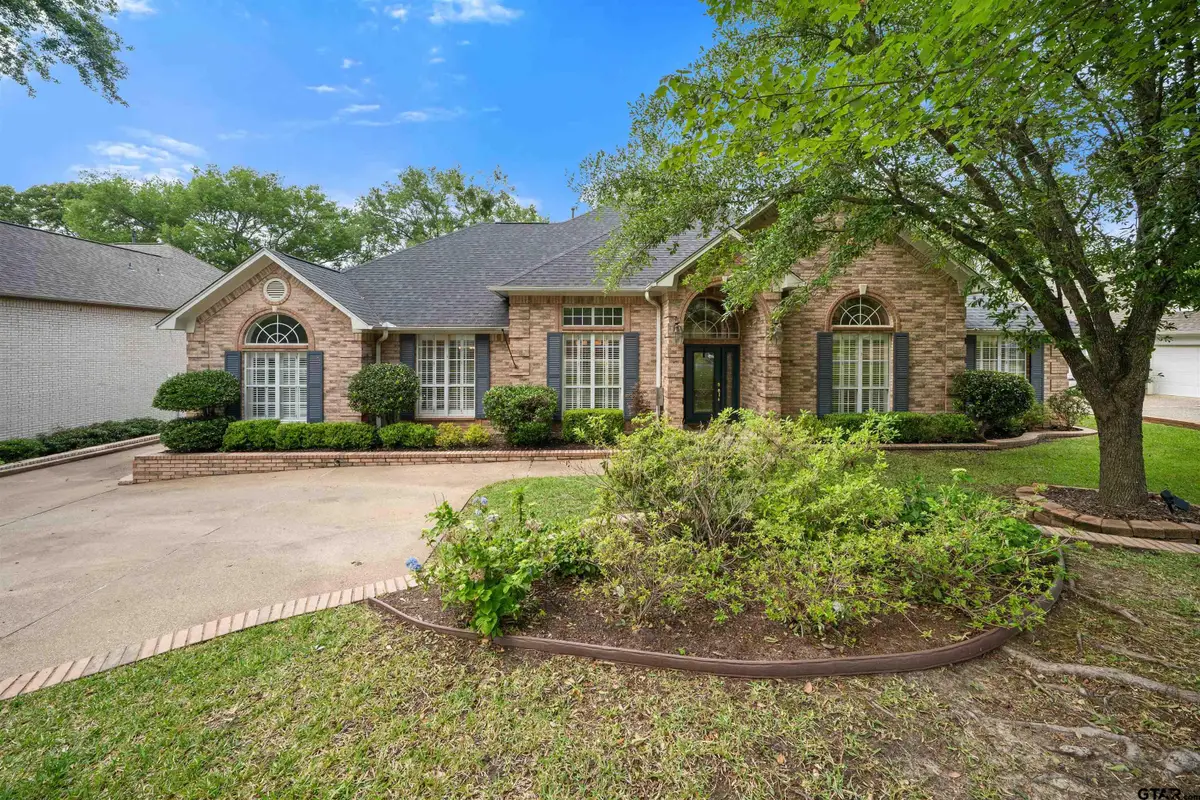 1701 Royal Oak Dr., Tyler, TX 75703 - #1