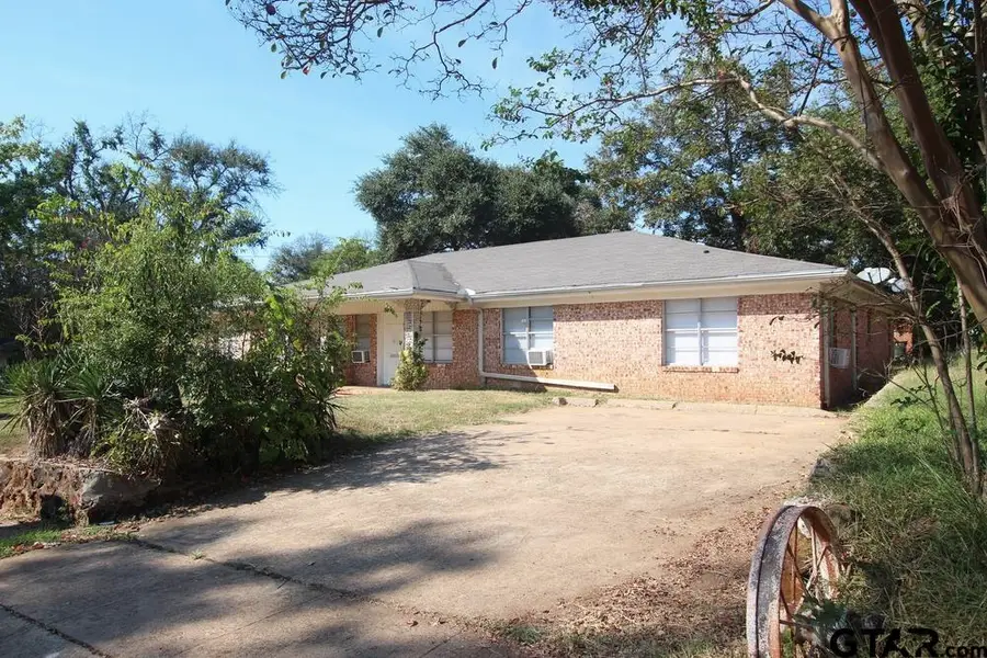 1424 E Houston, Tyler, TX 75702 - #2