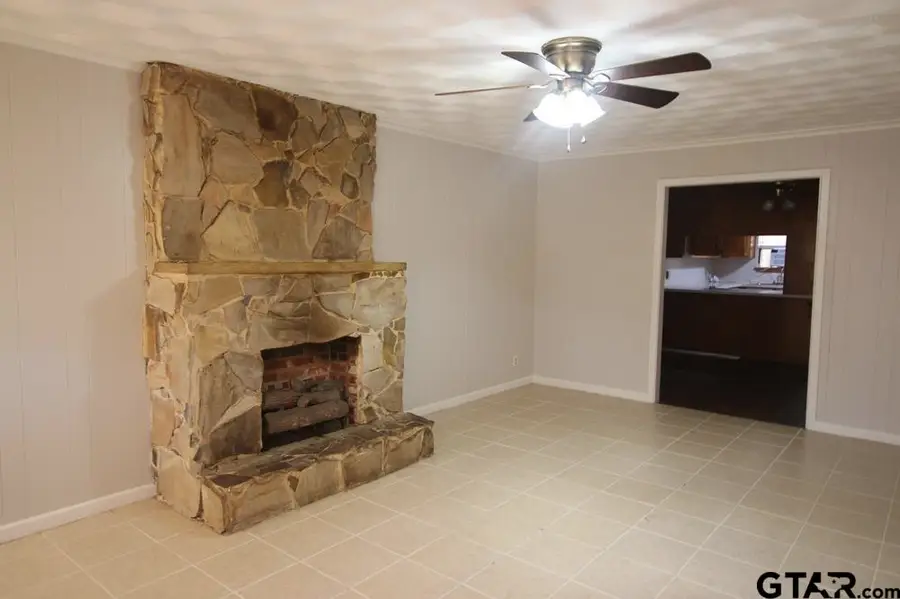 1424 E Houston, Tyler, TX 75702 - #3