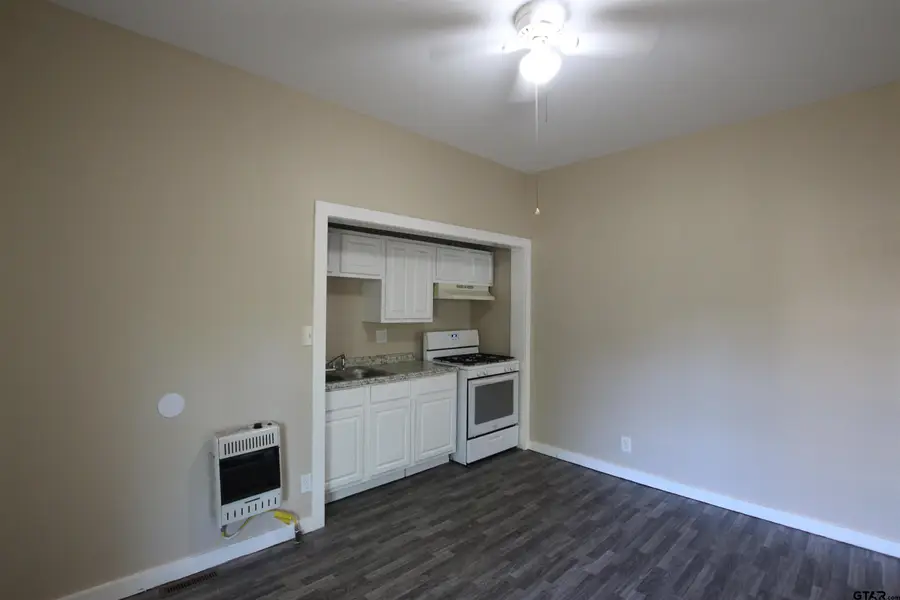 1010 Bennett Ave Unit C, Tyler, TX 75701 - #3