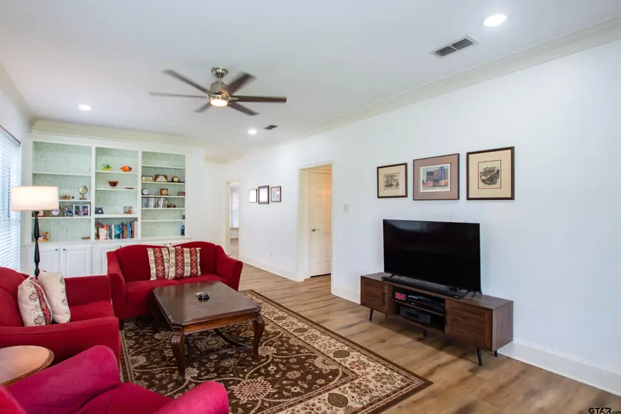 1914 Hollylake Cir, Tyler, TX 75703 - #3