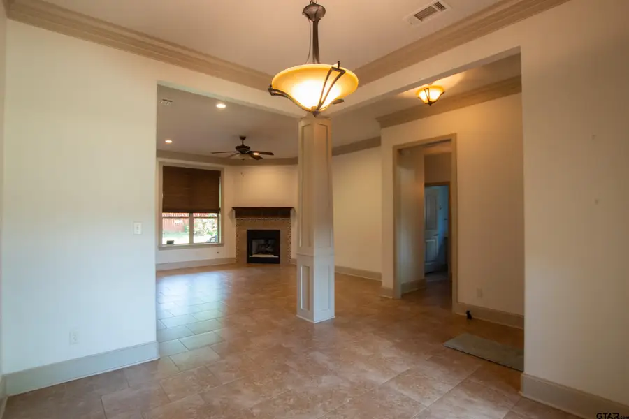 7361 Flat Rock Ln, Tyler, TX 75703 - #3