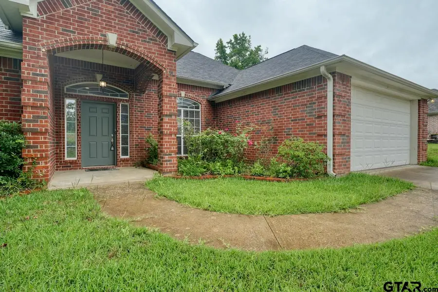 2136 Haverhill Rd, Tyler, TX 75707 - #3