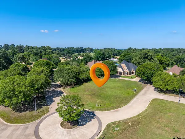 100 Elm Tree Cir, Bullard, TX 75757