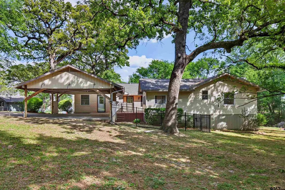 102 Summerall, Mabank, TX 75156 - #1