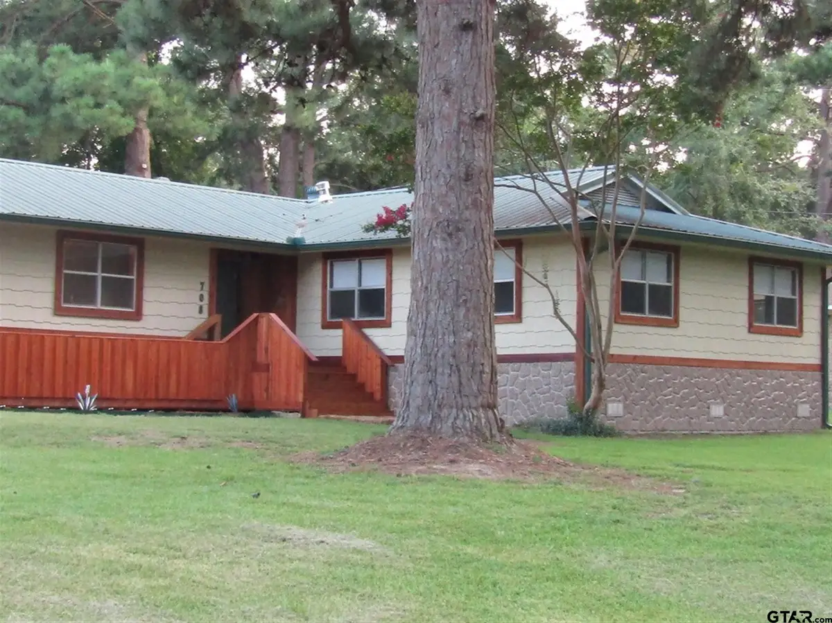 708 Cliff St, Quitman, TX 75783 - #1