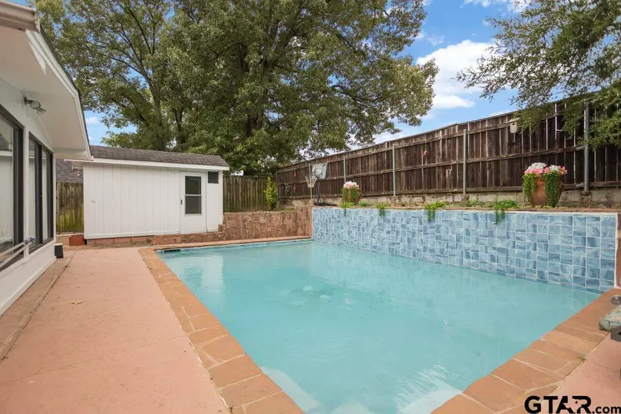 5707 Persimmon Dr, Tyler, TX 75707 - #3