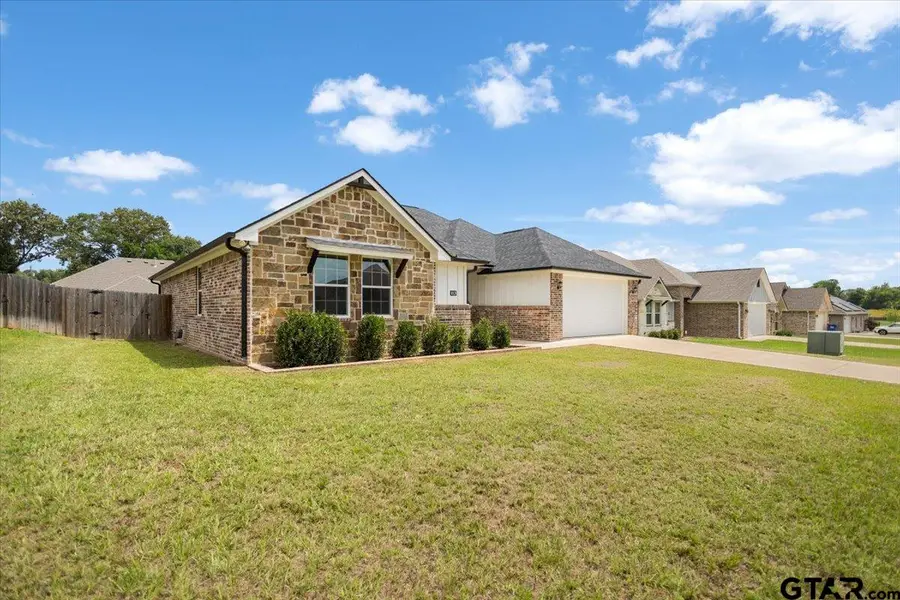 113 Hay Meadow Dr, Winona, TX 75792 - #2
