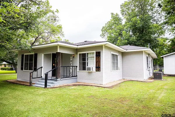 508 Fleming St., Mt Vernon, TX 75457