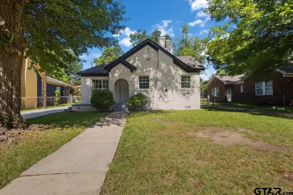 1304 N Ross, Tyler, TX 75702