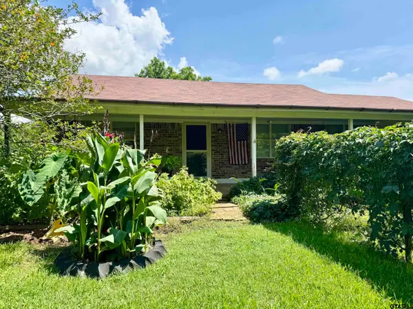 4393 W State Highway 7, Crockett, TX 75835