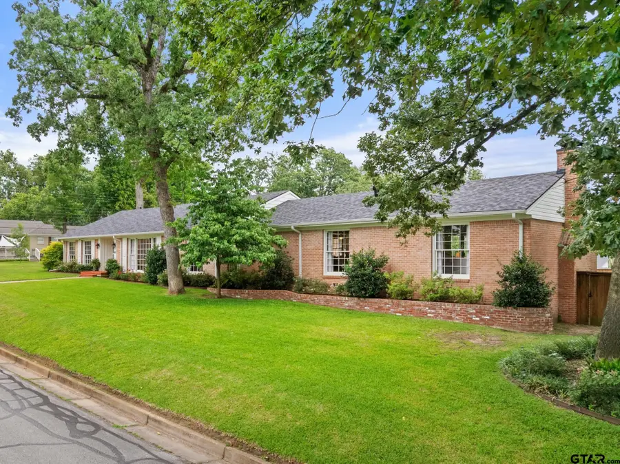 919 E Dulse St, Tyler, TX 75701 - #2