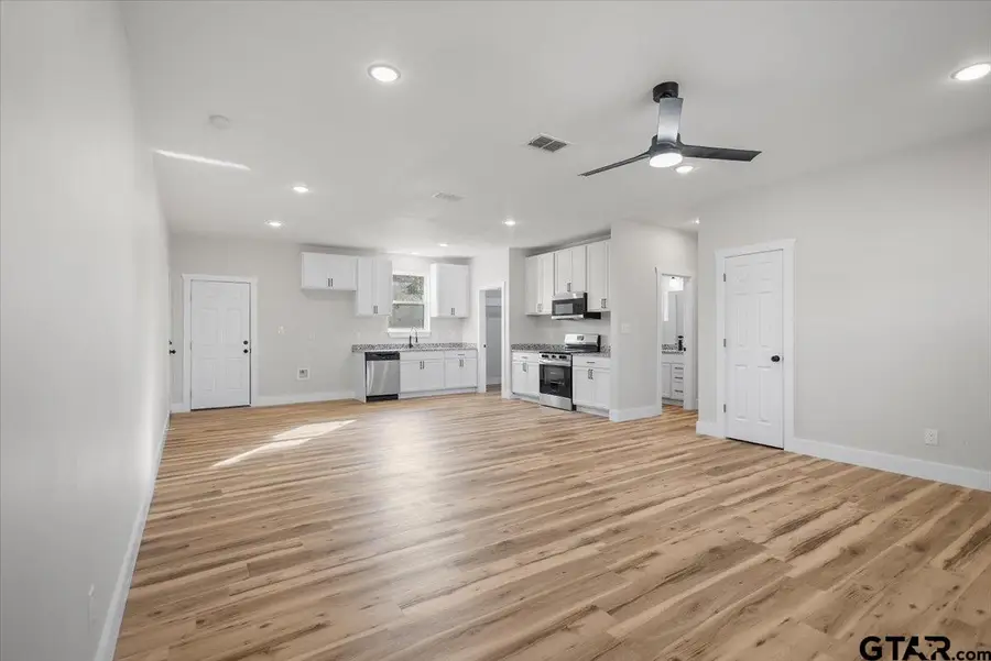 384 Guadalupe St, Bullard, TX 75757 - #3