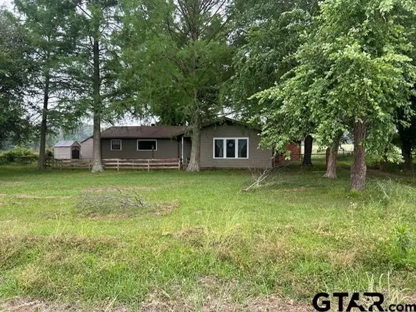 2369 CR 1405, Jacksonville, TX 75766
