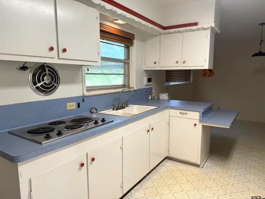 1032 Deaton, Jacksonville, TX 75766 - #3
